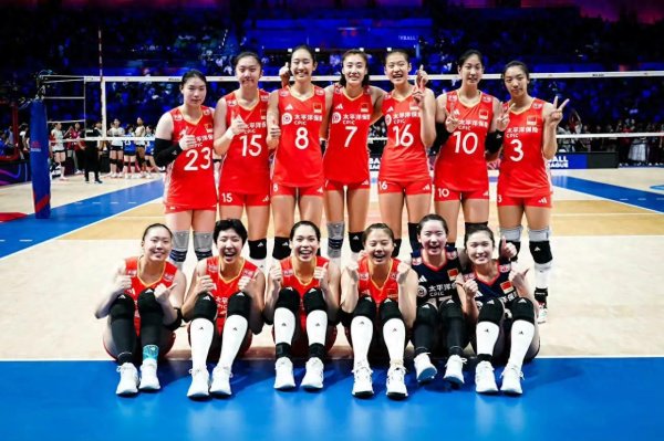 319策略 1比3落败！日本女排主帅赛后盛赞中国队一人：她击垮我们所有努力